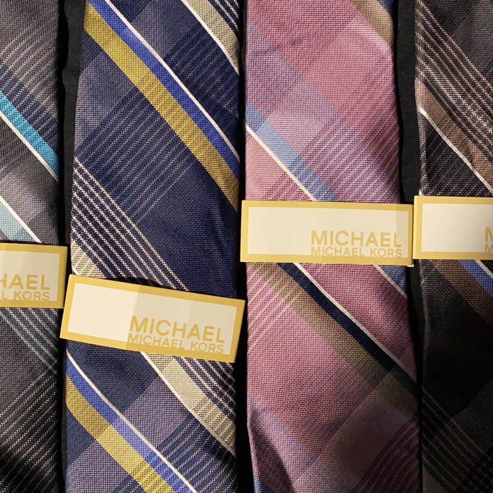 Neck ties - Picture 2 of 4